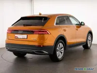 Gebraucht Audi Q8 Ambiente 286 PS (210 kW) 2022 Drachenorange metallic SUV