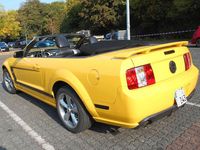Gebraucht Ford Mustang GT 305 PS (224 kW) 2006 Gelb Cabrio