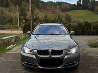 Gebraucht BMW 320 184 PS (135 kW) 2010 Grau Kombi