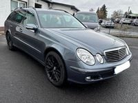 Gebraucht Mercedes E200 163 PS (119 kW) 2006 Grau Kombi