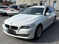 Gebraucht BMW 525 218 PS (160 kW) 2012 Alpinweiss iii Kombi