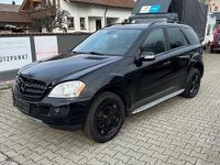 Gebraucht Mercedes ML320 211 PS (155 kW) 2007 Schwarz SUV