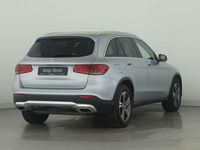 Gebraucht Mercedes GLC200 197 PS (144 kW) 2021 Metalliclack hightechsilber SUV