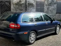 Gebraucht Volvo V40 122 PS (89 kW) 2000 Blau Kombi