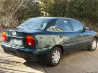 Gebraucht Suzuki Baleno 85 PS (62 kW) 1997 Grün Limousine