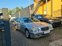 Gebraucht Mercedes E240 Elegance 170 PS (125 kW) 2001 Silber Limousine
