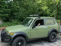 Gebraucht Lada niva 82 PS (60 kW) 2009 Grün SUV