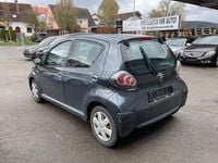Gebraucht Toyota Aygo Cool 68 PS (50 kW) 2010 Grau Kleinwagen