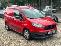 Gebraucht Ford Transit 75 PS (55 kW) 2016 Rot Van / Kleinbus