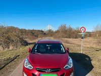 Gebraucht Hyundai i40 136 PS (100 kW) 2015 Rot Kombi
