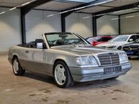 gebraucht Mercedes E200 CABRIOLET FINAL EDITION AUT LEDER SHZ AHK