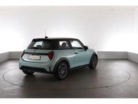 Gebraucht Mini Cooper S Classic 204 PS (150 kW) 2024 Gruen Kleinwagen