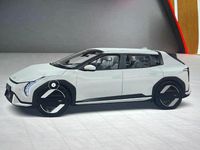 Neu Kia EV4 Earth 150 kW (204 PS) 2025 Weiß Kleinwagen