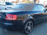 Gebraucht Audi A4 Cabriolet 163 PS (119 kW) 2007 Phantomschwarz perleffekt Cabrio