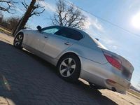 Gebraucht BMW 525 177 PS (130 kW) 2006 Silber Limousine
