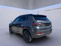 Usado Jeep Compass 150 HP (110 kW) 2022 Cinzento SUV
