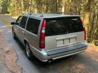 Gebraucht Volvo V70 140 PS (102 kW) 1999 Silber Kombi