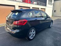 Gebraucht BMW 216 Active Tourer 116 PS (85 kW) 2018 Schwarz Van / Kleinbus
