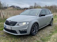 gebraucht Skoda Octavia RS 2.0 TDI Navi Temp LED AHK stahlgrau 19“ Xtreme