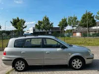 Gebraucht Kia Carens 128 PS (94 kW) 2003 Grau Van / Kleinbus