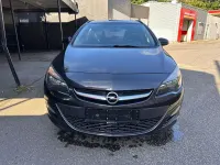 Gebraucht Opel Astra Selection 101 PS (74 kW) 2015 Kombi