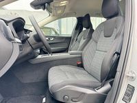 Gebraucht Volvo XC60 Core 197 PS (144 kW) 2024 Silber SUV