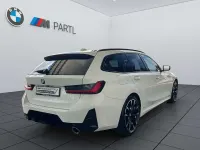 Gebraucht BMW 320 M Sport 184 PS (135 kW) 2025 Alpinweiß uni Kombi