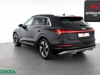 Gebraucht Audi e-tron S-Line 300 kW (408 PS) 2023 Brillantschwarz SUV