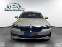 Gebraucht BMW 520 Sport Line 190 PS (139 kW) 2023 Weiß Kombi