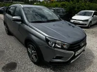 Gebraucht Lada Vesta 102 PS (75 kW) 2020 Grau Limousine