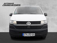 Gebraucht VW T6.1 90 PS (66 kW) 2023 Weiß schwarz Van