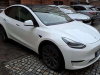 Gebraucht Tesla Model Y 378 kW (514 PS) 2023 Multicoat: pearl white SUV