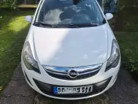 Gebraucht Opel Corsa Selection 69 PS (50 kW) 2014 Weiß Kleinwagen