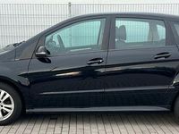 Gebraucht Mercedes B180 109 PS (80 kW) 2010 Schwarz Van / Kleinbus