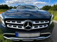Gebraucht Mercedes GLA220 170 PS (125 kW) 2019 Blau SUV