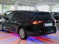 Gebraucht Ford Focus Cool & Connect 120 PS (88 kW) 2022 Schwarz Kombi