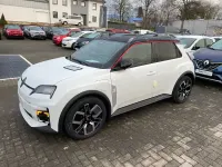 Käytetty Renault R5 Techno 80 kW (110 HP) 2025 Valkoinen Viistoperä
