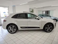 Gebraucht Porsche Macan 265 PS (194 kW) 2023 Grau SUV