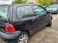 Gebraucht Renault Twingo Initiale 75 PS (55 kW) 2003 Perlmuttschwarz Kleinwagen