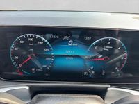 Gebraucht Mercedes GLB220 AMG line 190 PS (139 kW) 2022 Blau SUV