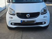 Gebraucht Smart ForFour Basis 90 PS (66 kW) 2019 Weiß Kleinwagen