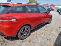 Gebraucht Renault Clio GrandTour Dynamique 90 PS (66 kW) 2015 Rot Kombi