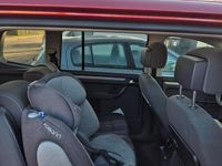 Gebraucht VW Touran 140 PS (102 kW) 2012 Rot Van / Kleinbus