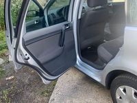 Gebraucht VW Polo Comfortline 64 PS (47 kW) 2005 Silber Kleinwagen