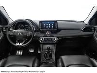 Gebraucht Hyundai i30 Advantage 120 PS (88 kW) 2023 Rot Limousine