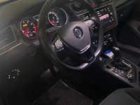 Gebraucht VW Tiguan Highline 180 PS (132 kW) 2017 Grau SUV