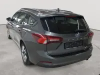 Używany Ford Focus Cool & Connect 120 KM (88 kW) 2022 Szary Sedan/Limuzyna