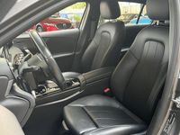 Gebraucht Mercedes A200 Progressive 163 PS (119 kW) 2019 Mountaingrau  met. Limousine