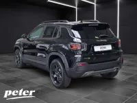 Neu Jeep Avenger North 145 PS (106 kW) 2026 Volcano black SUV
