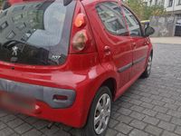 Gebraucht Peugeot 107 68 PS (50 kW) 2011 Rot Kleinwagen